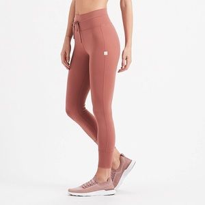 VUORI Daily Legging 7/8 Length Size Small in Rust SOLD OUT